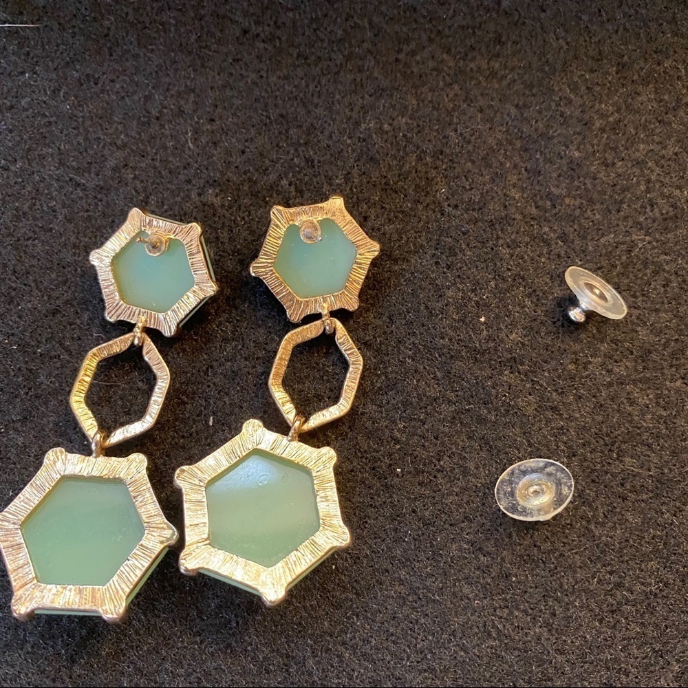 Green & gold earrings - Picture 8 of 11